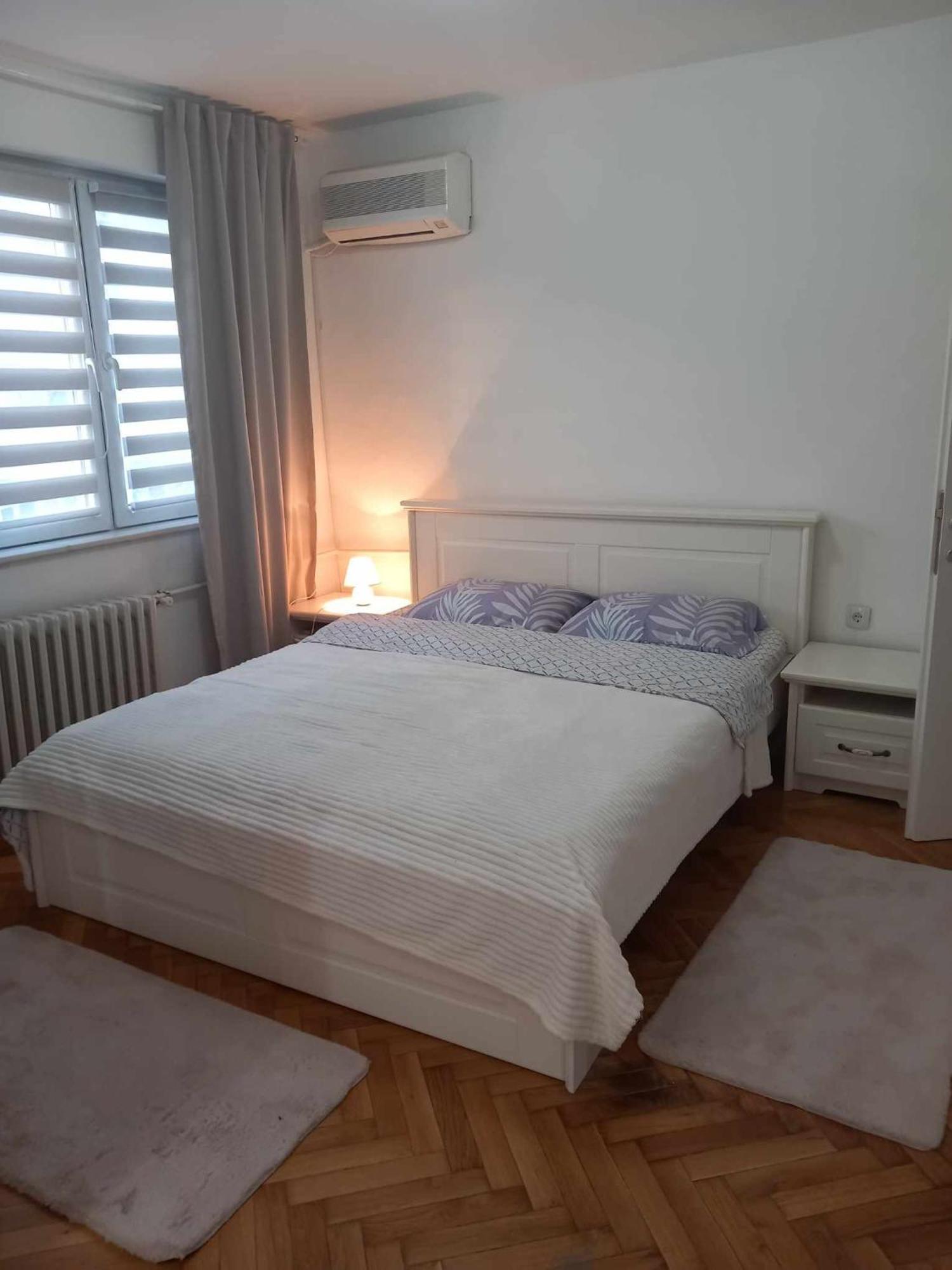 Adriana'S Apartment スコピエ エクステリア 写真