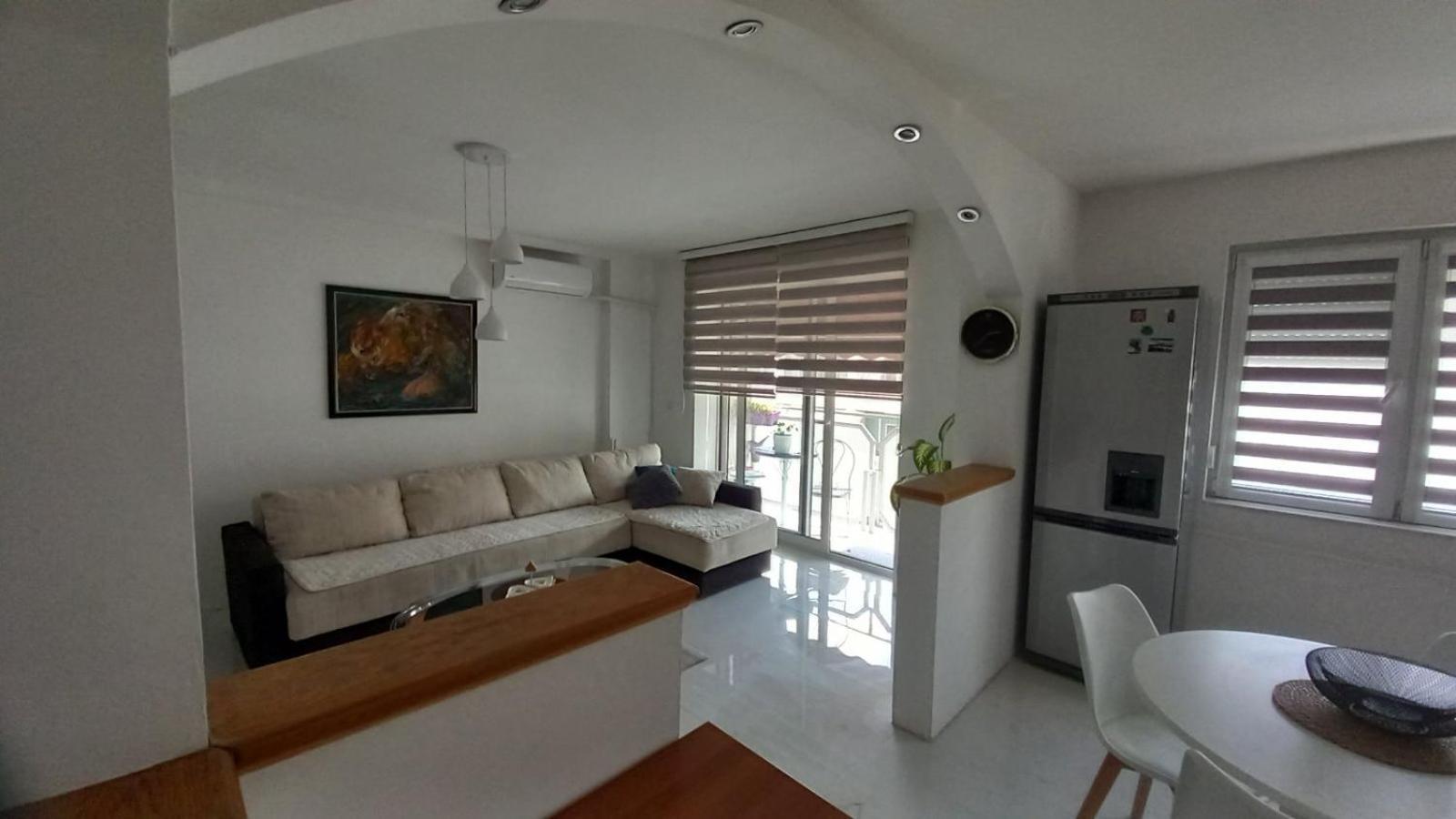 Adriana'S Apartment スコピエ エクステリア 写真